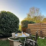 Hébergement de vacances La Maisonnette - 2 Chambres, Parking, Jardinet&calme Tournai