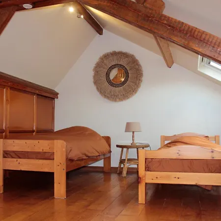 La Maisonnette - 2 Chambres, Parking, Jardinet & Calme *