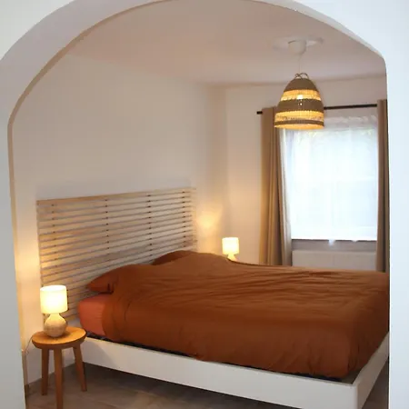 La Maisonnette - 2 Chambres, Parking, Jardinet & Calme Holiday home *